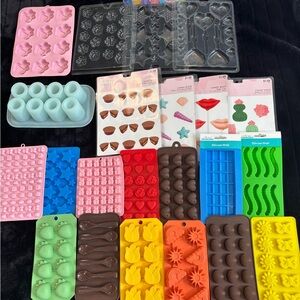Crafting mold bundle Assorted Silicone Candy, Soap& Melts Molds Set (22)